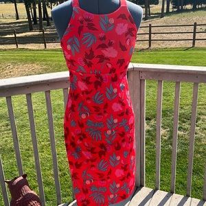 Adorable looking little summer dress 👗 perfect for a vacation or travel